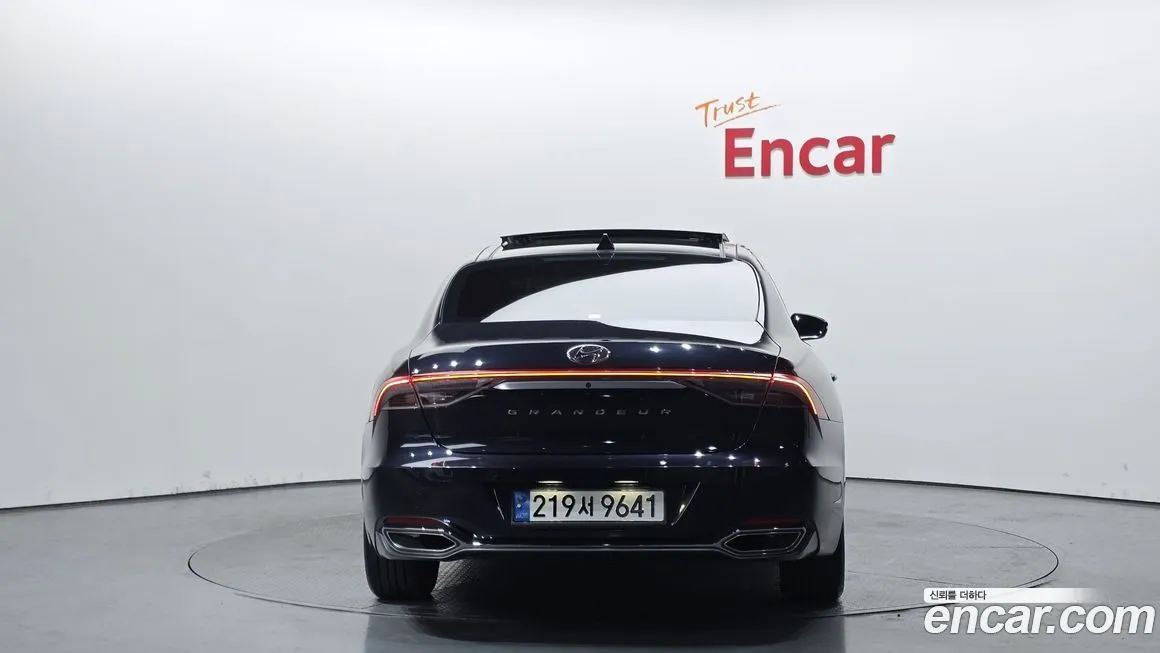 Hyundai Grandeur 2021 из KR, фото 8