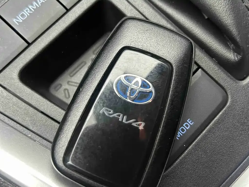 Toyota RAV4 2021 из CN, фото 6