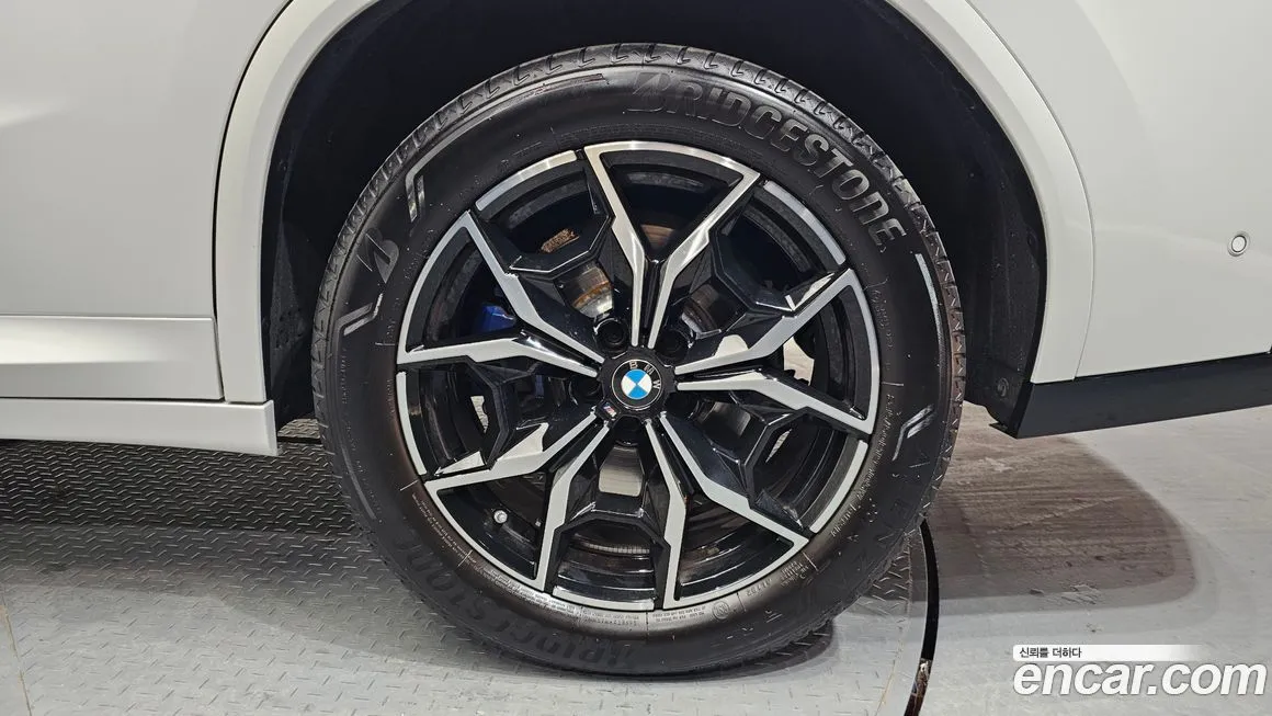 BMW X4 2023 из KR, фото 10