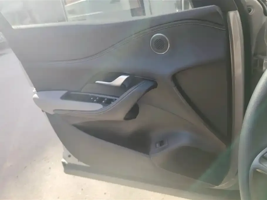 BYD Seal 05 DM-i 2024 из CN, фото 3