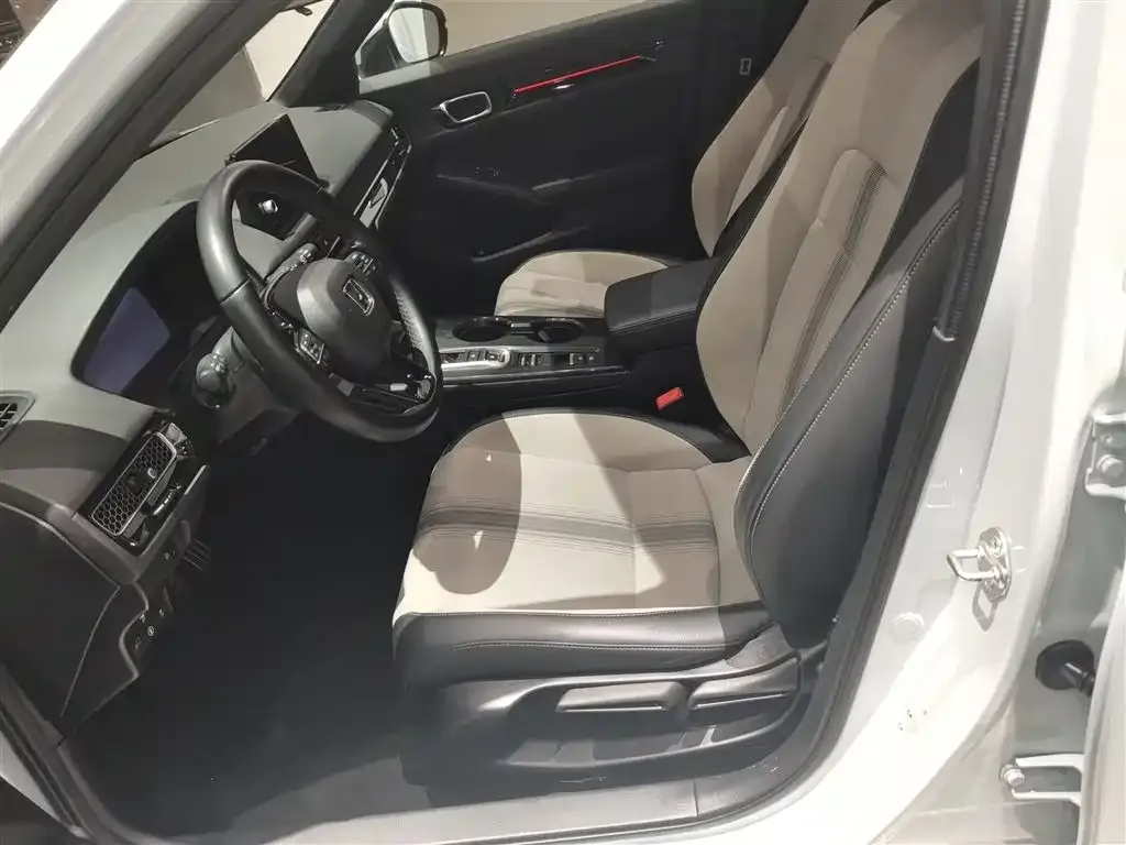 Honda Civic 2023 из CN, фото 8