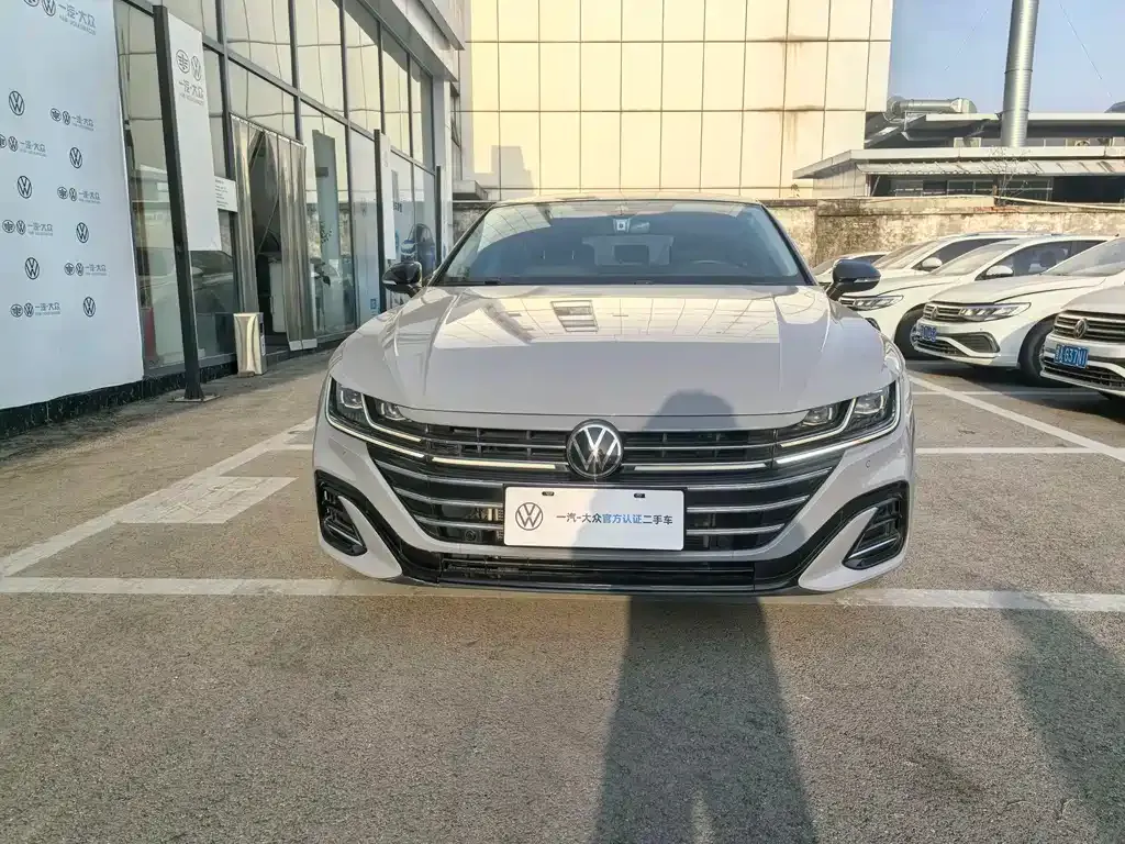 Volkswagen CC 2024 из CN, фото 5