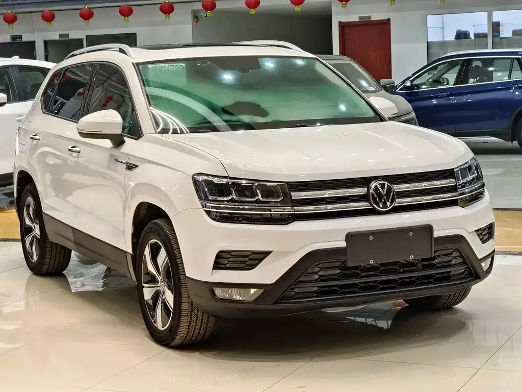 Volkswagen Tharu — фото 5