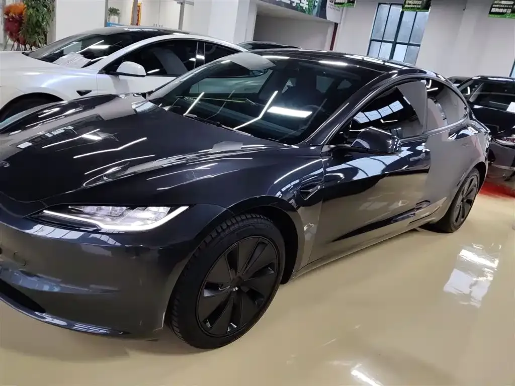 Tesla Model 3 2025 из CN, фото 9