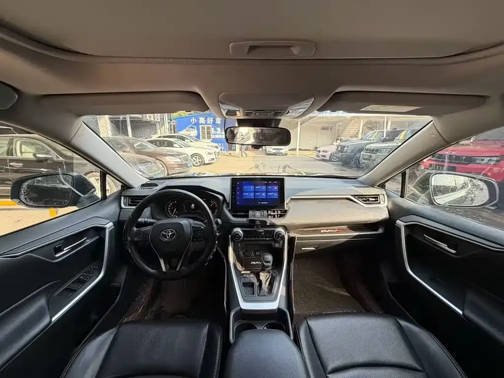 Toyota RAV4 2022 из CN, фото 8