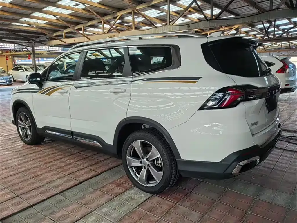 Geely Haoyue L 2023 из CN, фото 7