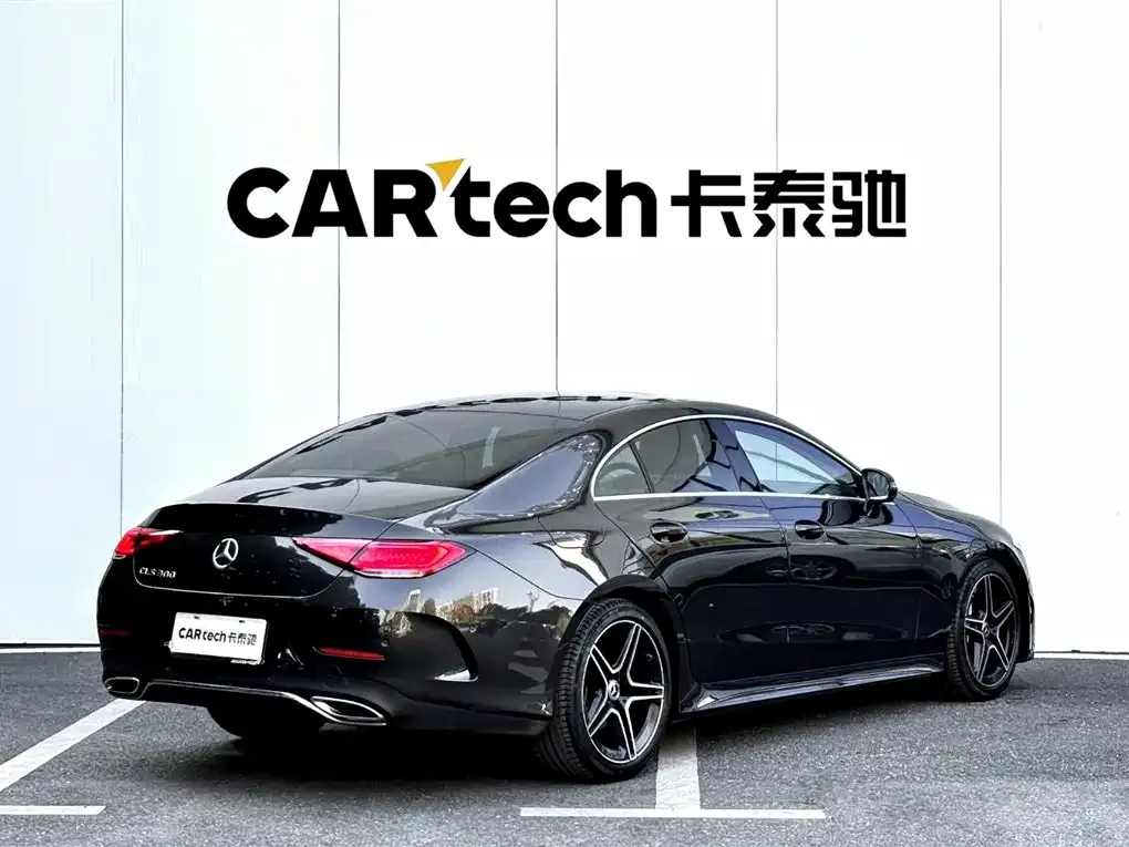 Mercedes-Benz CLS — фото 8