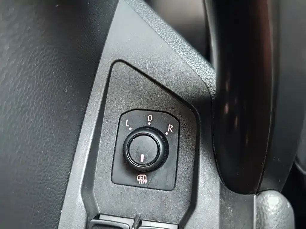 Volkswagen Tharu 2021 из CN, фото 10