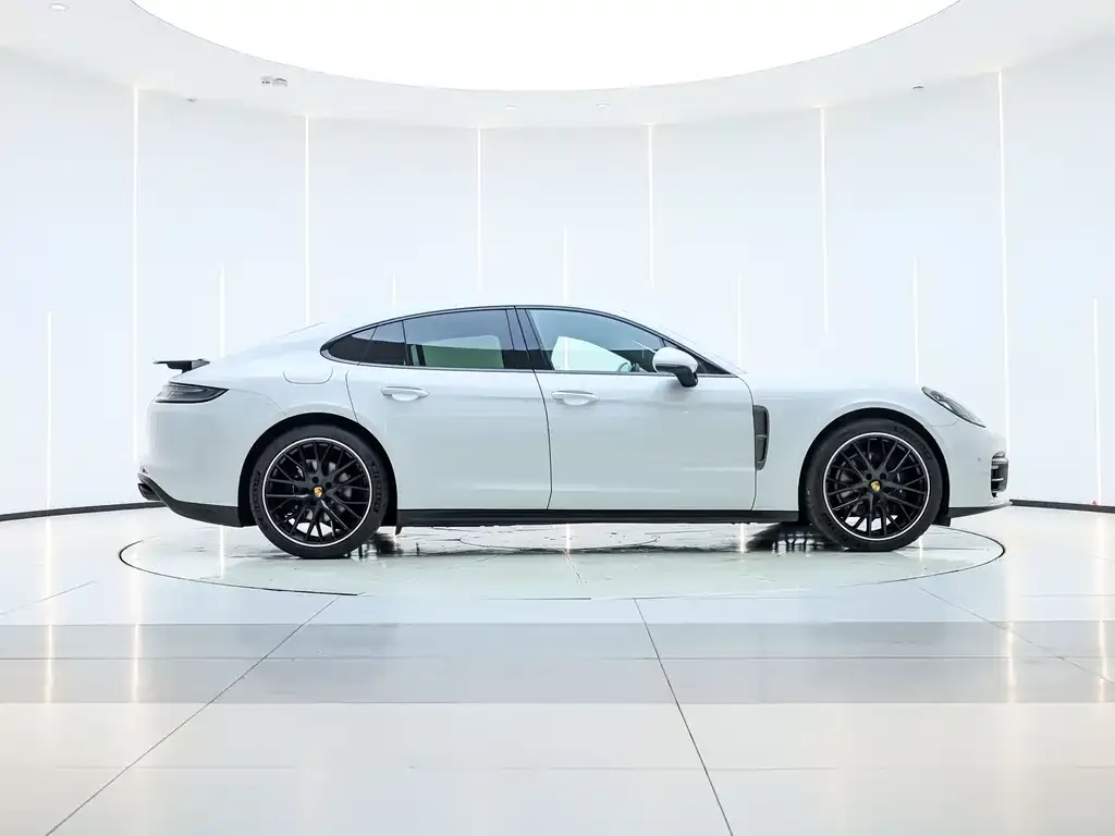 Porsche Panamera 2023 из CN, фото 8