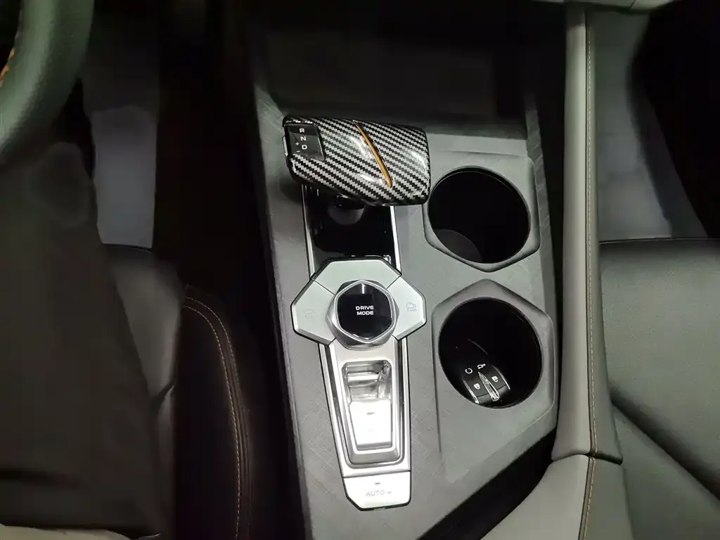 Changan UNI-V 2022 из CN, фото 3