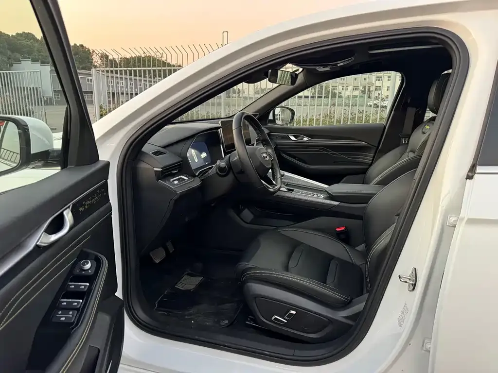 Geely Xingrui 2024 из CN, фото 3