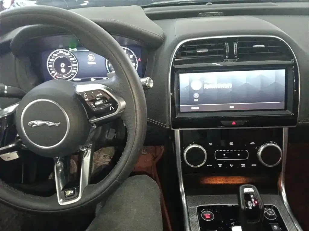 Jaguar XEL 2021 из CN, фото 6