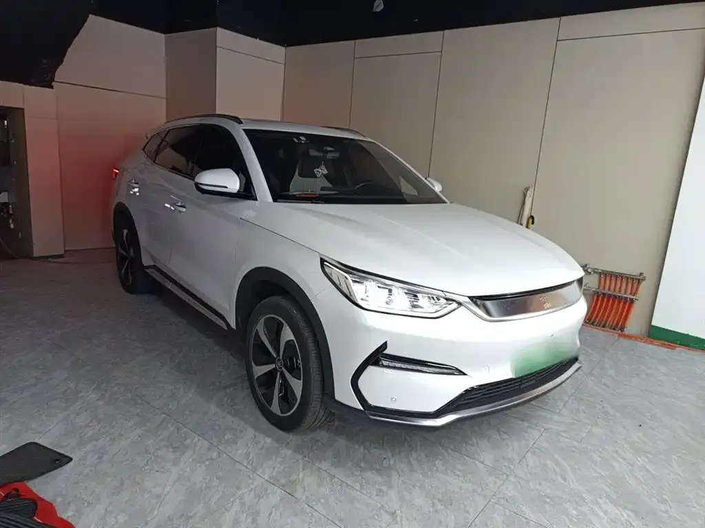 BYD PLUS New Energy — фото 4