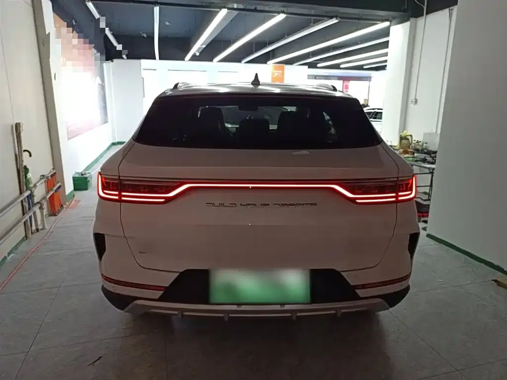 BYD PLUS New Energy — фото 6