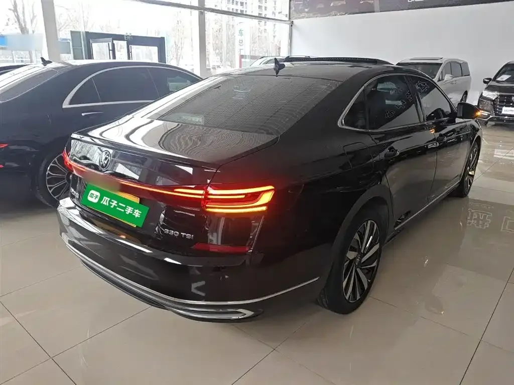 Volkswagen Passat 2022 из CN, фото 7