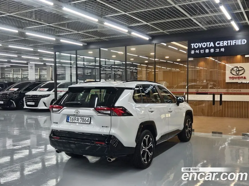 Toyota RAV4 2025 из KR, фото 5