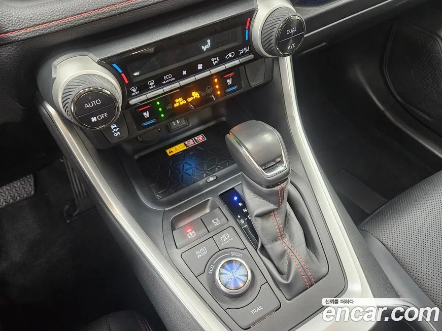Toyota RAV4 2025 из KR, фото 8