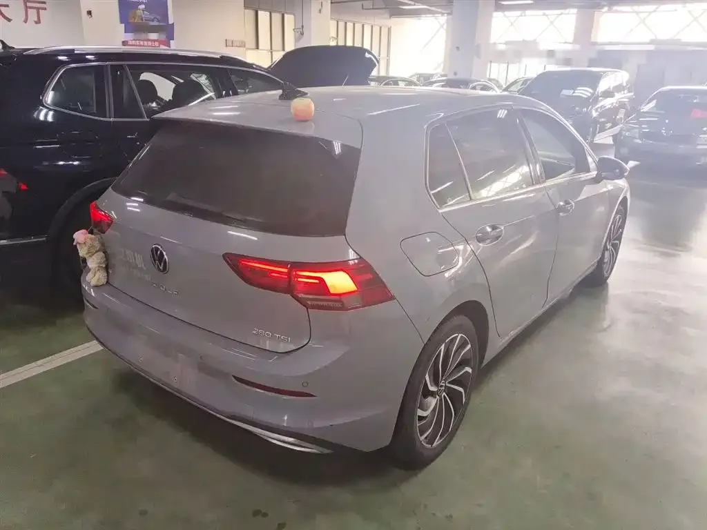 Volkswagen Golf 2021 из CN, фото 4