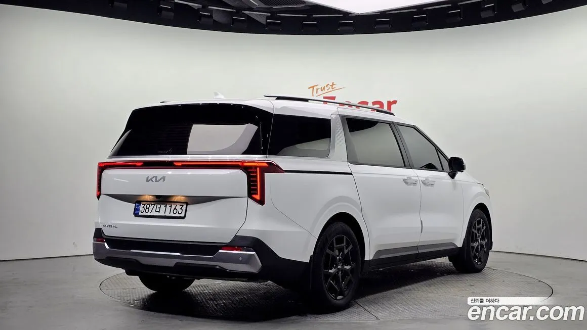 Kia Carnival 2024 из KR, фото 3