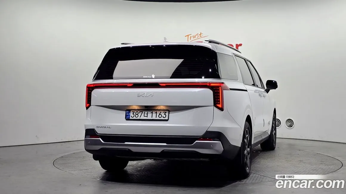 Kia Carnival 2024 из KR, фото 2