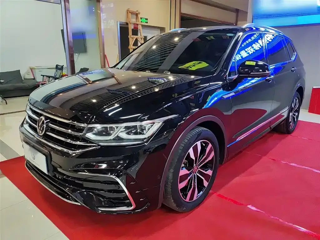 Volkswagen Tiguan L 2022 из CN, фото 9
