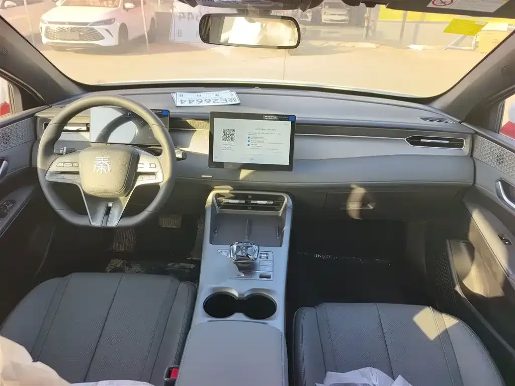BYD Qin PLUS 2025 из CN, фото 10