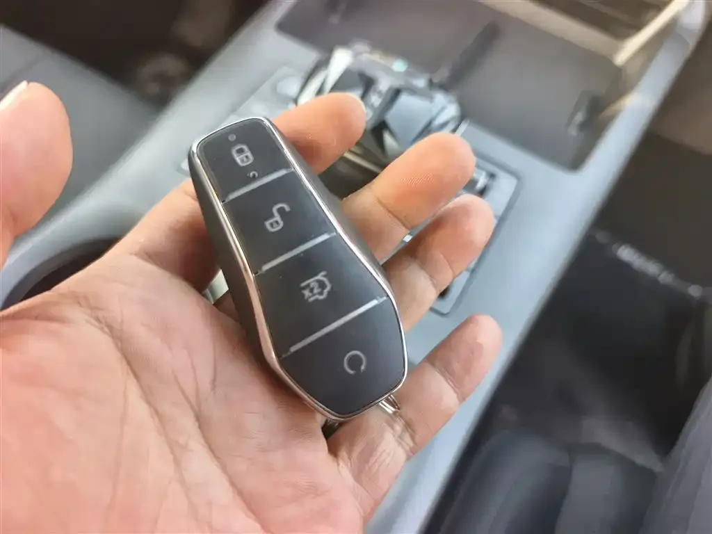 BYD Qin PLUS 2025 из CN, фото 9