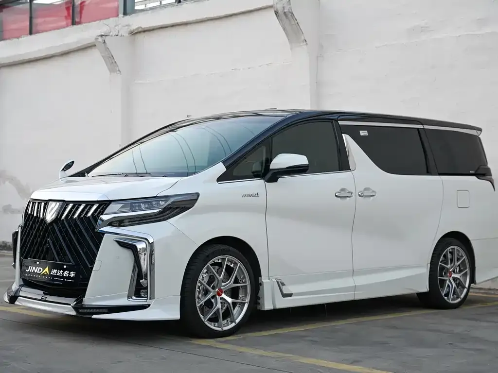 Toyota Alphard 2023 из CN, фото 7