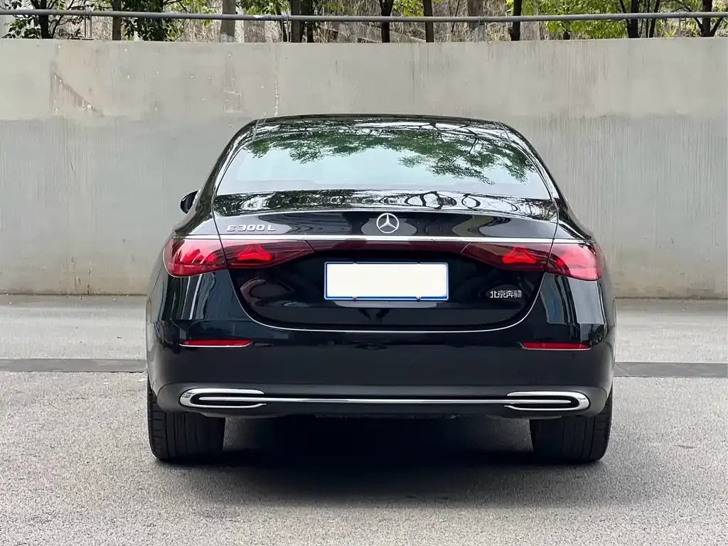 Mercedes-Benz E-Class 2024 из CN, фото 6