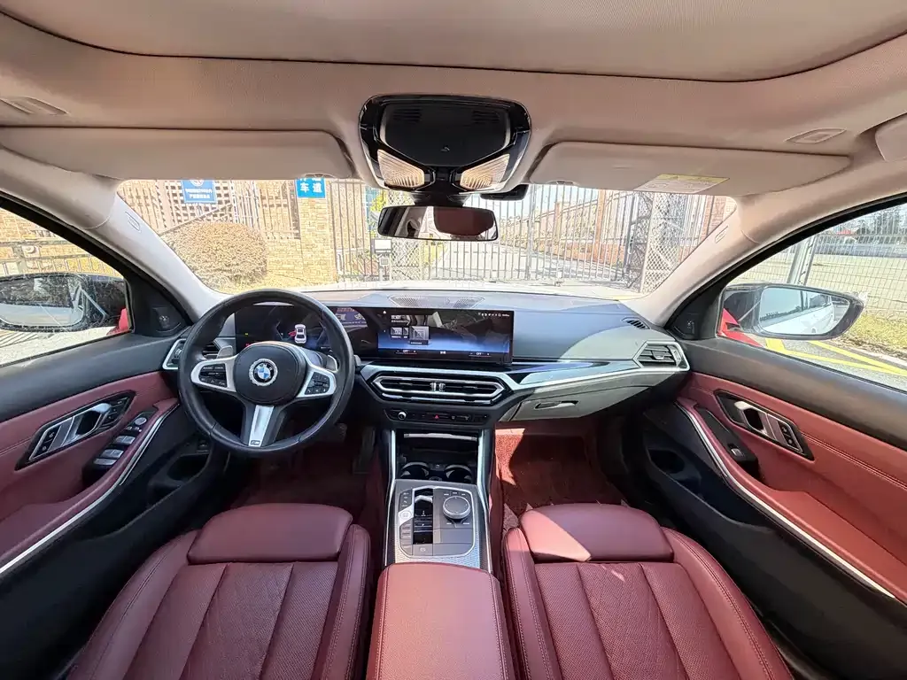 BMW 3 Series 2023 из CN, фото 7