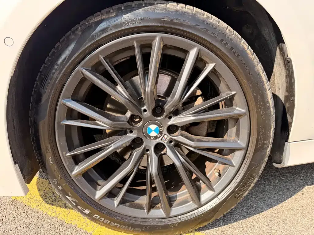 BMW 3 Series 2023 из CN, фото 5