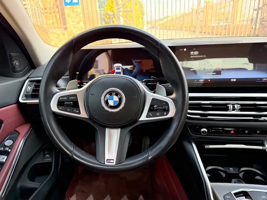 BMW 3 Series 2023 из CN, фото 3
