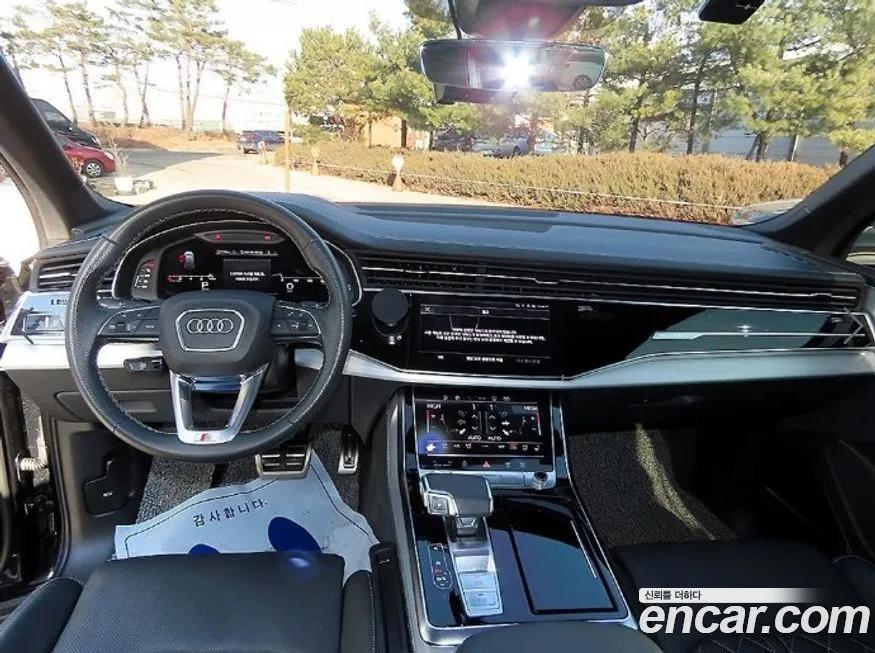 Audi Q7 2023 из KR, фото 8