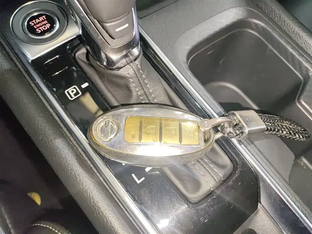 Nissan Sylphy 2023 из CN, фото 5