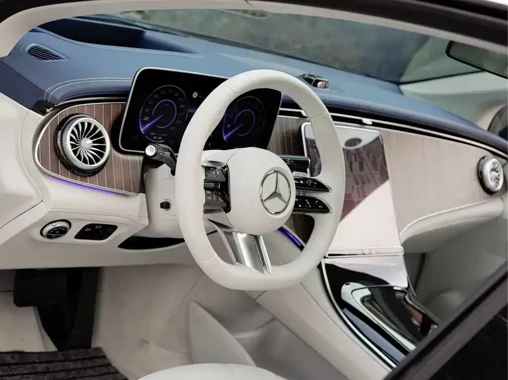 Mercedes-Benz EQE 2025 из CN, фото 2