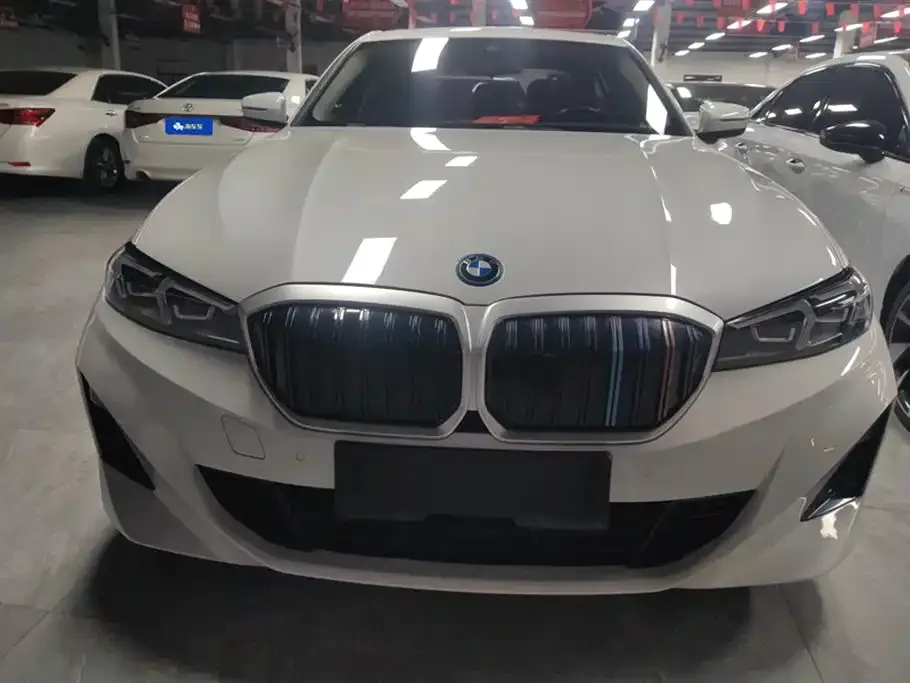 BMW i3 2023 из CN, фото 2