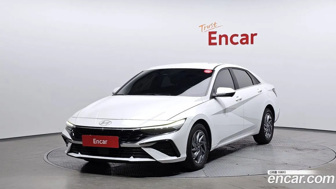Hyundai AVANTE 2024 из KR, фото 1