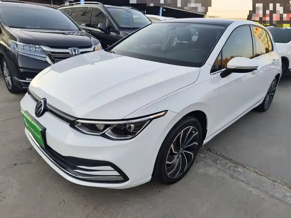 Volkswagen Golf 2022 из CN, фото 7