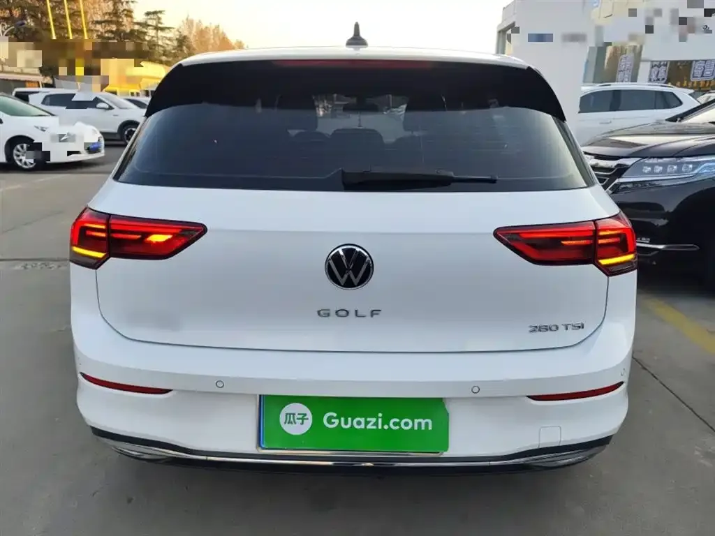 Volkswagen Golf 2022 из CN, фото 4