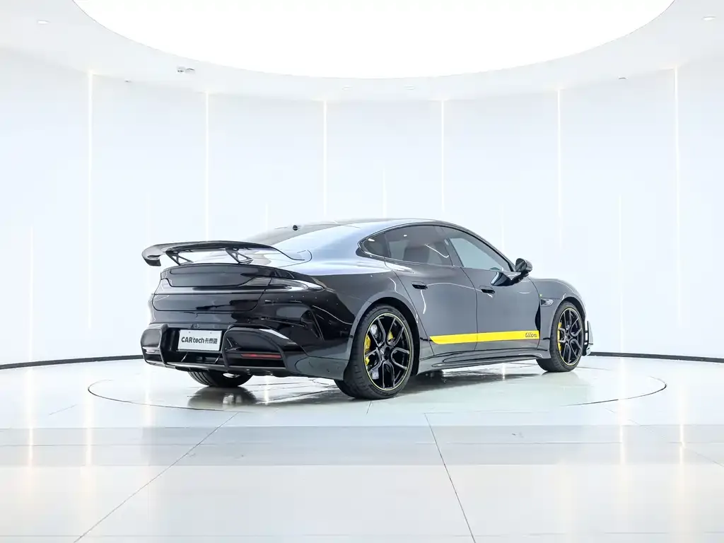 Xiaomi SU7 Ultra 2025 из CN, фото 4