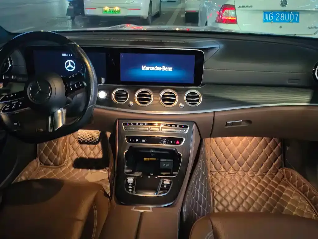 Mercedes-Benz E-Class 2021 из CN, фото 2