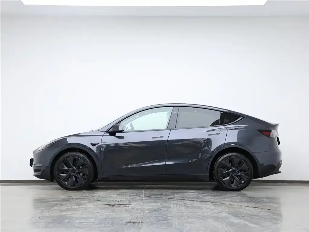 Tesla Model Y 2024 из CN, фото 10