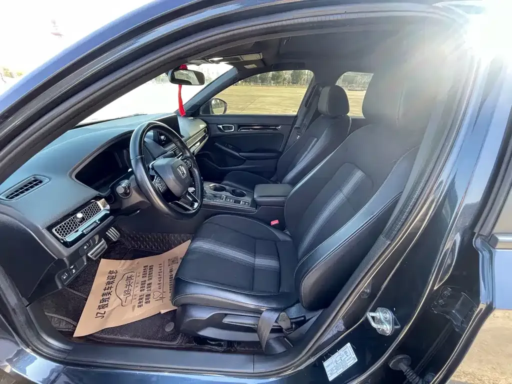 Honda Civic — фото 9