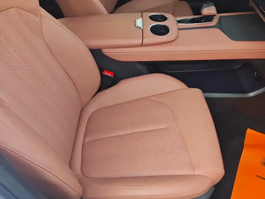 Changan UNI-Z 2024 из CN, фото 8