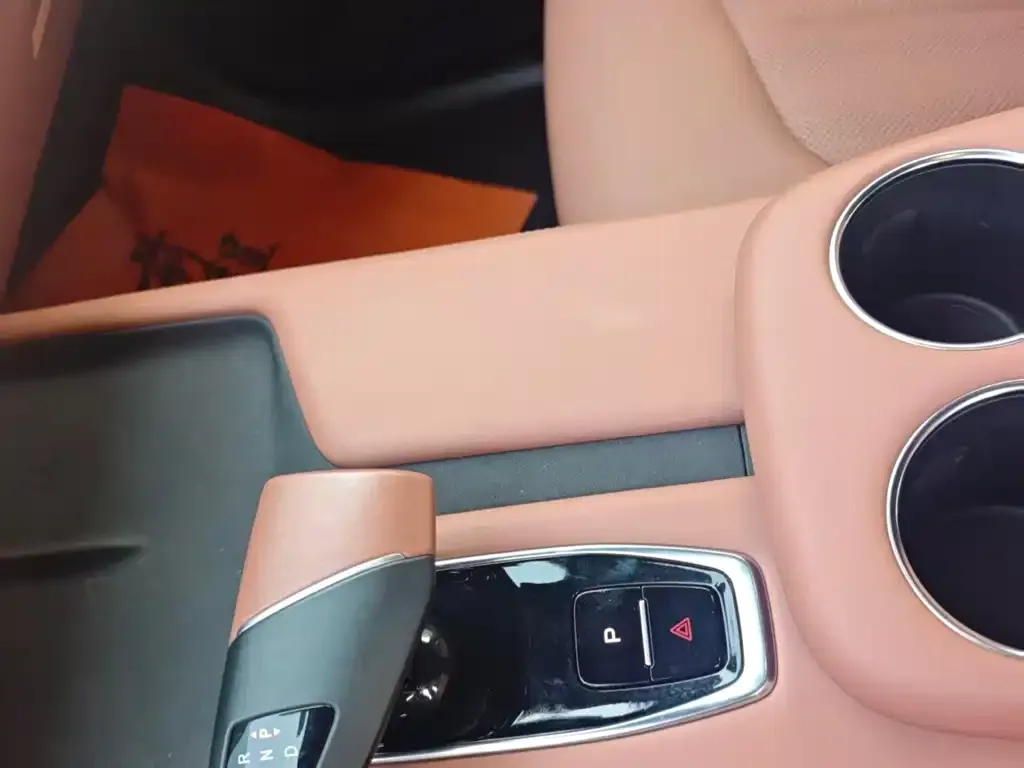Changan UNI-Z 2024 из CN, фото 5