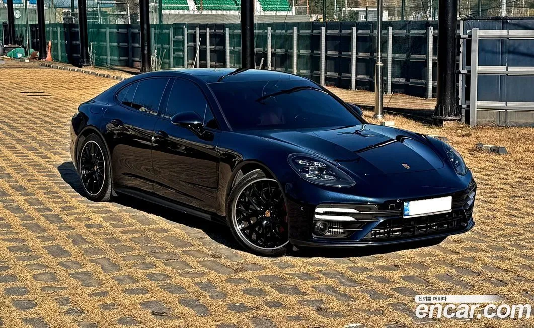 Porsche Panamera 2022 из KR, фото 2