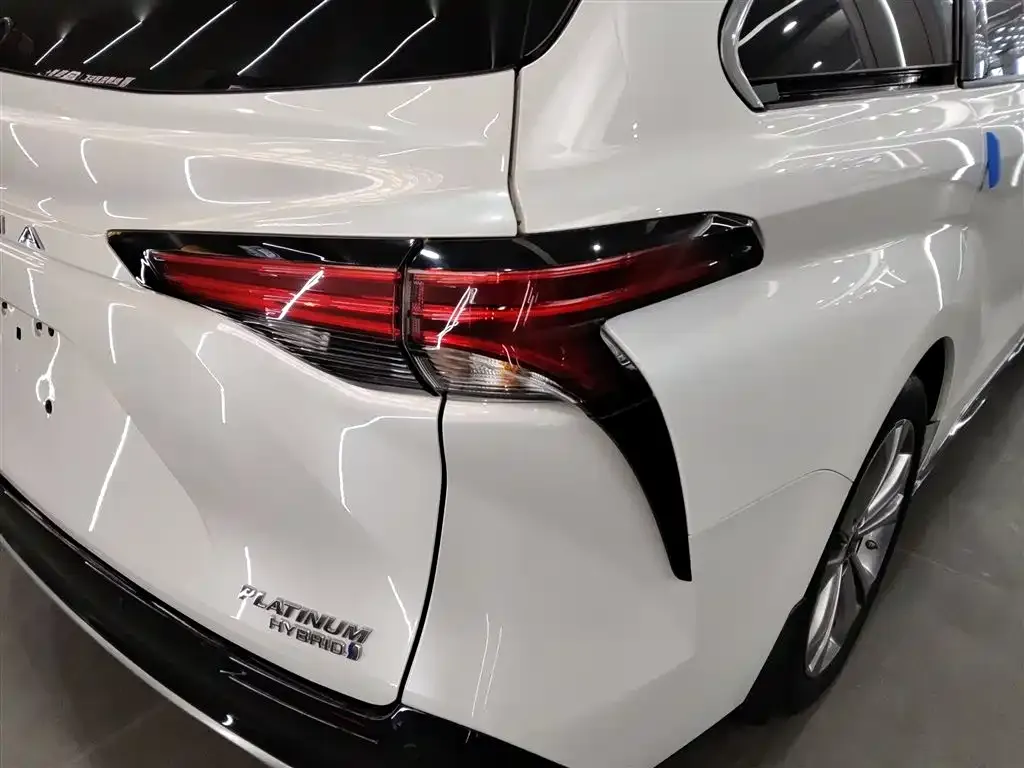 Toyota Sienna 2023 из CN, фото 7
