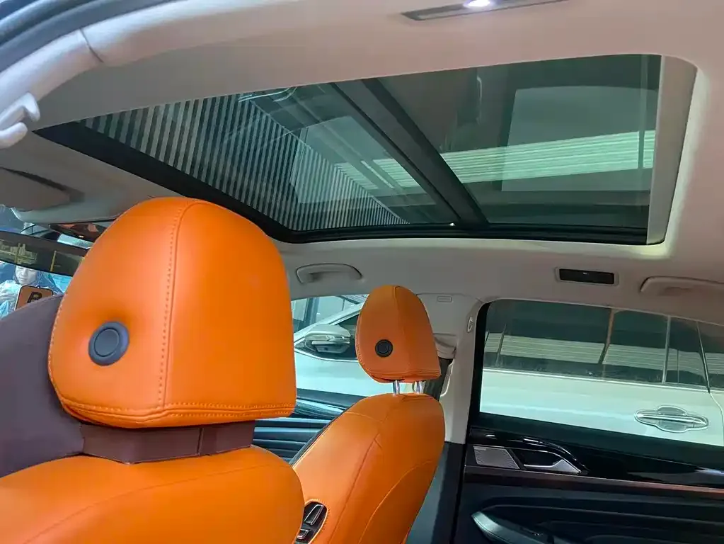 Volkswagen Passat 2023 из CN, фото 8