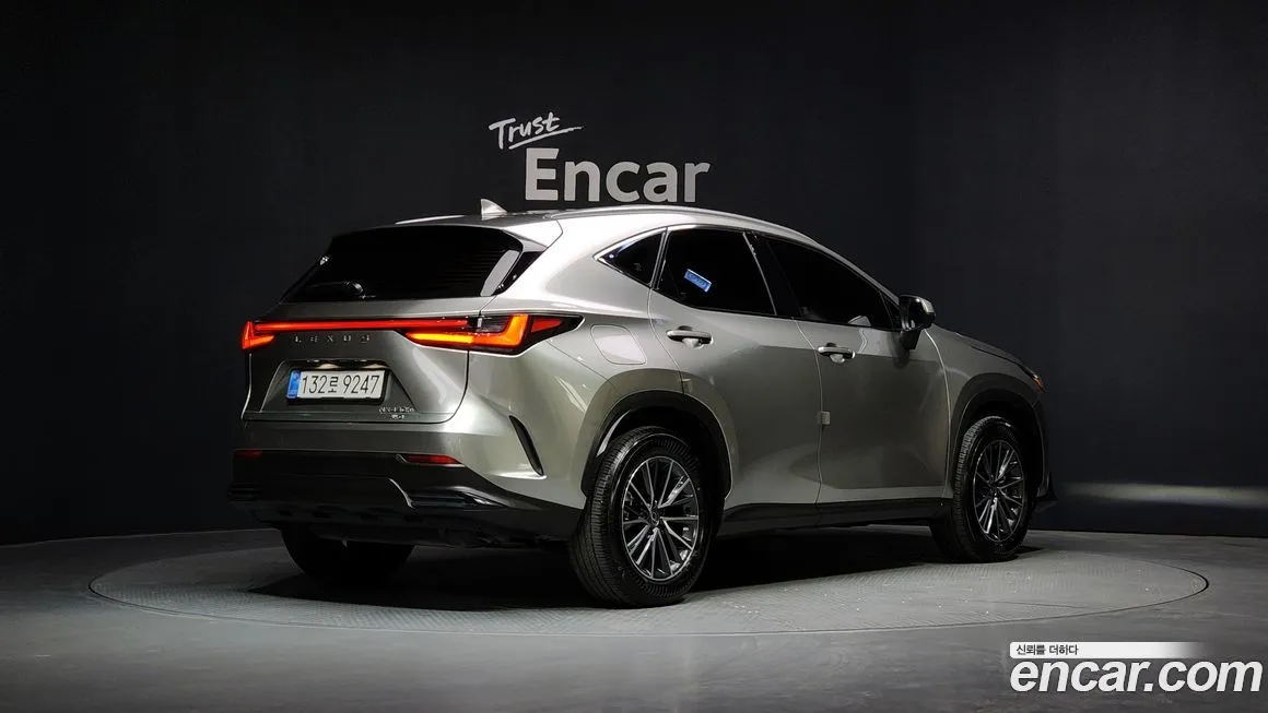 Lexus NX 2025 из KR, фото 2
