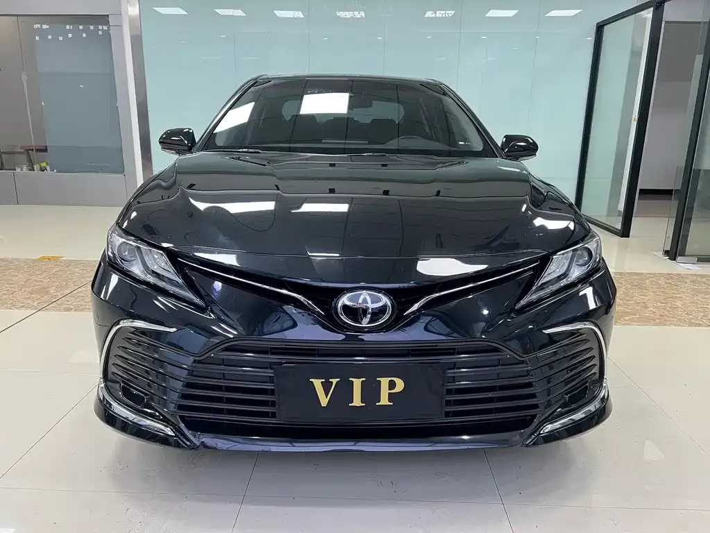 Toyota Camry 2022 из CN, фото 1